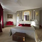 Domaine De Larchey & Son Restaurant - Bordeaux Sud Saint-Médard-dʼEyrans
