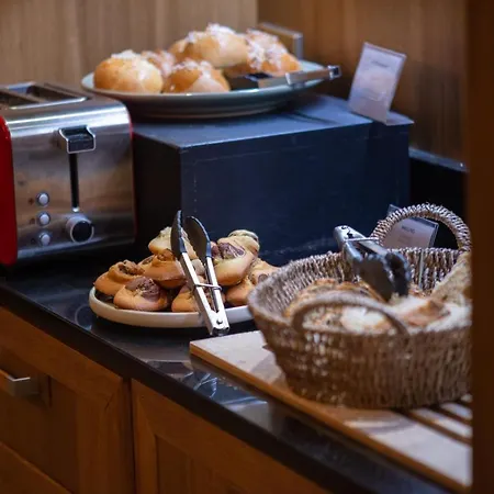 Domaine De Larchey & Son Restaurant - Bordeaux Sud Hotel