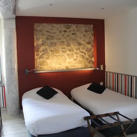 Hotel Domaine De Larchey & Son Restaurant - Bordeaux Sud Saint-Médard-dʼEyrans