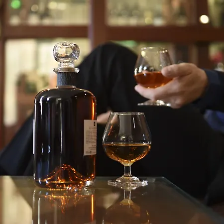 Domaine De Larchey & Son Restaurant - Bordeaux Sud
