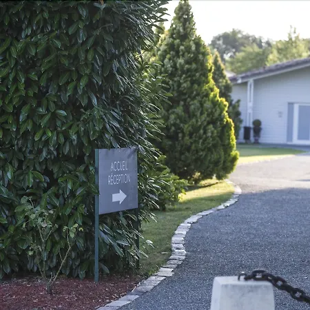 Domaine De Larchey & Son Restaurant - Bordeaux Sud 3*