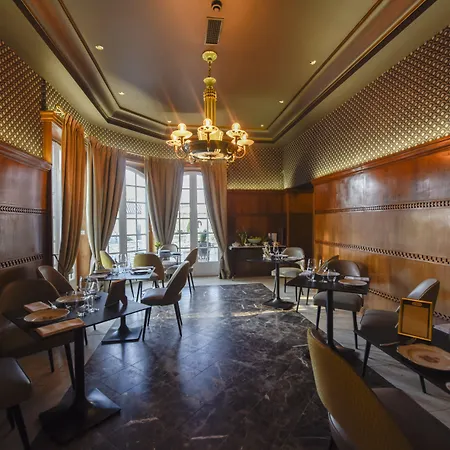 Domaine De Larchey & Son Restaurant - Bordeaux Sud Hotel Saint-Médard-dʼEyrans