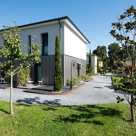 Domaine De Larchey & Son Restaurant - Bordeaux Sud Saint-Médard-dʼEyrans
