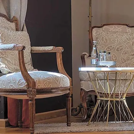 Domaine De Larchey & Son Restaurant - Bordeaux Sud 3* Saint-Médard-dʼEyrans