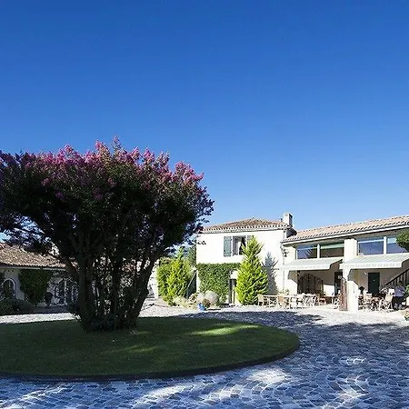 Hotel Domaine De Larchey