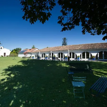Отель Domaine De Larchey